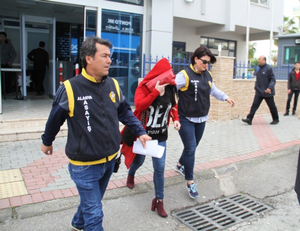 'Fuhuş yapmıyoruz, kısır günü yapıyoruz'