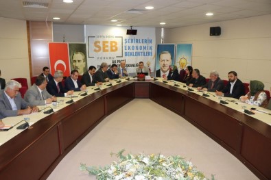 AK Parti,' Şehirlerin Ekonomik Beklentileri Forumu' Düzenledi