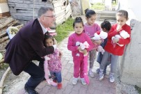 VEZIRHAN - Başkan Duymuş'tan Suriyeli Aileyi Ziyaret