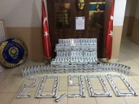 EMNİYET AMİRLİĞİ - Çatak'ta 20 Bin 900 Paket Kaçak Sigara Ele Geçirildi