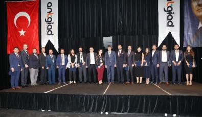 Türel'den, Konyaaltı'ndan Kundu'ya Uzanan Bisiklet Yolu Müjdesi