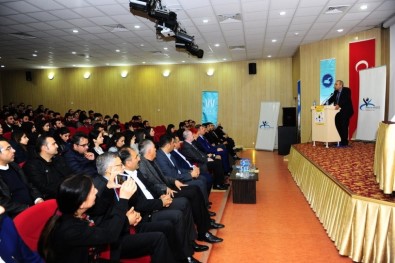 YYÜ'de 'Turizm İşletmelerinde İnovasyon Yönetimi' Konferansı