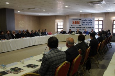AK Parti'den Amasya'da Ekonomik Beklentiler Forumu