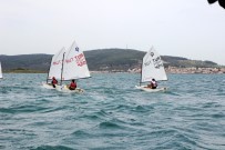 OPTIMIST - Çanakkale Şehitleri İçin Yelken Yarışları Düzenlendi