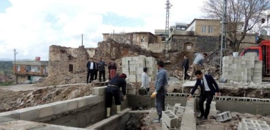 Musabeyli'de Fakir Ailelerin Barınma Problemleri Çözülüyor