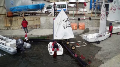 Yelkenciler 'Sağlıklı Nesiller' İçin Denize Açıldı