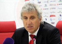 BESIM DURMUŞ - Durmuş Açıklaması 'Bugün Hakem 3 Puanımızı Çalmıştır'