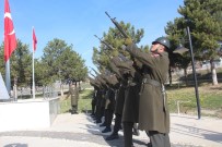 RESMİ TÖREN - Elazığ'da Şehitler Saygı Atışı İle Anıldı