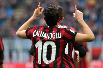 Gol düellosu Milan'ın