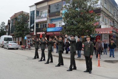 Hendek'te Çanakkale Zaferi Ve Şehitler Anıldı
