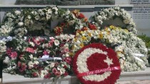 TÜRK ŞEHİTLİĞİ - Ürdün'deki Türk Şehitliği'nde Çanakkale Şehitleri Anıldı