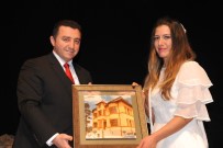 SÜLEYMAN CAN - 'Çanakkale Mahşeri Kardeşlik Destanı' Adlı Tiyatro Oyunu İlgi İle İzlendi