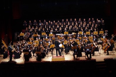 Çanakkale Oratoryosu İzleyenlere Duygu Dolu Anlar Yaşattı