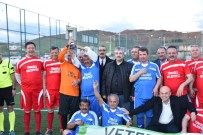 Emektarlar Futbolcular Yeşil Sahada