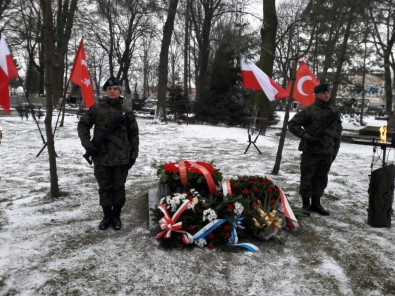 Galiçya Cephesi'nde Şehit Düşen Türk Askerleri Polonya'da Anıldı