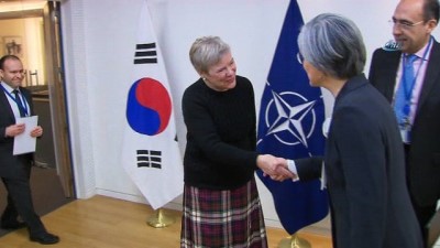 Güney Kore Dışişleri Bakanı Nato Karargâhında