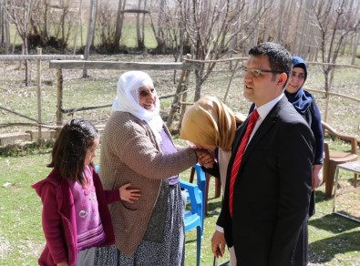 Kaymakam Doğramacı'dan Şehit Ailelerine Ziyaret