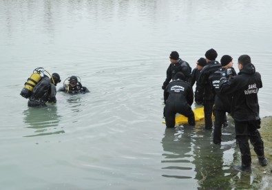 Kızılırmak Nehri’ne atlayan gencin cesedi bulundu