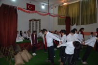 ÇANAKKALE ZAFERI - Öğrencilerden Duygulandıran Oratoryo