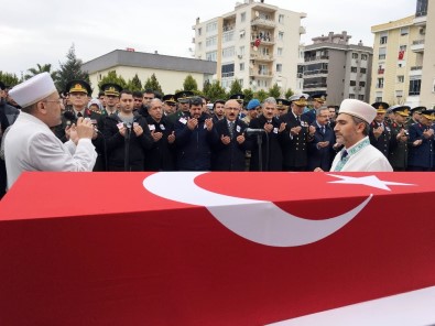İzmir, Afrin Şehidini Son Yolculuğuna Uğurladı
