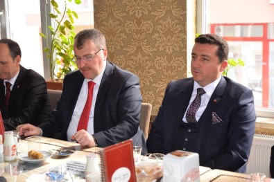 Milletvekili Halil Eldemir, Bozüyük'te Temaslarda Bulundu