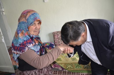 Başkan Mustafa Koca Açıklaması Yaşlılarımızın Dualarını Alabilmek En Büyük Kazanımdır