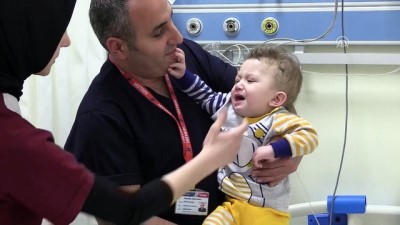 Bombadan Yaralanan Suriyeli Bebek Türkiye'de Yaşama Tutundu