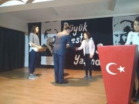 KOMPOZISYON - Dumlupınar'da Öğrenciler Ödüllendirildi