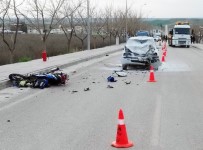 GÖÇERI - Otomobille Motosiklet Çarpıştı Açıklaması 2 Ölü, 1 Yaralı