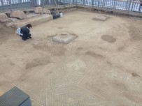 TEKSTİL MALZEMESİ - Restoratörler Mozaiği İnceledi