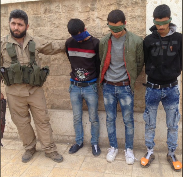 Afrin halkı teröristleri TSK'ya teslim etti