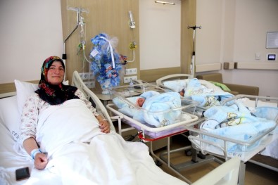 23 Yıllık Hasret Recep, Tayyip, Erdoğan Üçüzü İle Sona Erdi