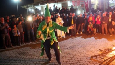 Baharı Köse Oyunu İle Karşılıyorlar