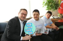 DOWN SENDROMU - Başkan Kartoğlu'ndan Down Sendromlu Öğrencilere 'Engelsiz Kafe' Sözü