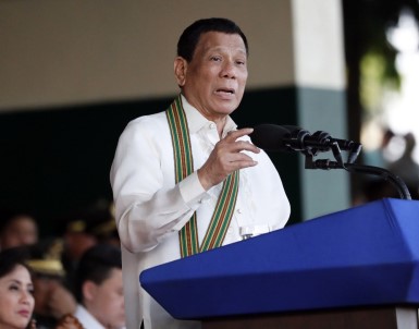 Duterte'den Kanada'ya Sert Eleştiriler
