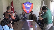 ÜNAL KARAMAN - Kardemir Karabükspor, Karaman'la Resmi Sözleşme İmzaladı