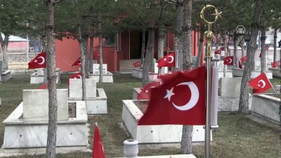 Kars Garnizon Şehitliği Yeniden Düzenlendi