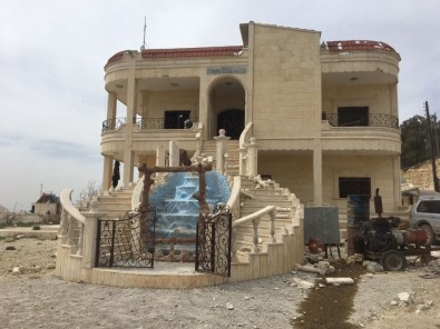 PKK'lıların Ele Geçirilen Villaları Böyle Görüntülendi