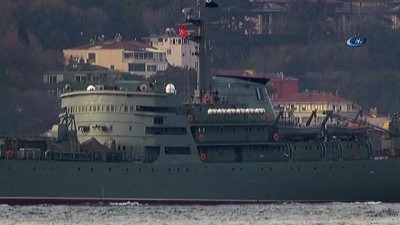 Rus Savaş Gemisi İstanbul Boğazı'ndan Geçti