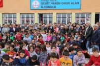 ŞEHİT BABASI - Şehit Babası Açıklaması 'Oğulsuz Duruluyor Ama Vatansız Durulmuyor'