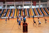VOLEYBOL FEDERASYONU - Voleybolda 1. Lig'e Yükselen 4 Takım Belli Oldu