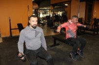 DOWN SENDROMU - Down Sendromlu Çocuklar Ömür Boyu Ücretsiz Spor Yapabilecek