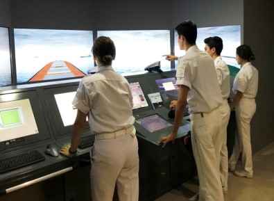 İş garantili okula çeşmeli öğrenciler ilgisiz