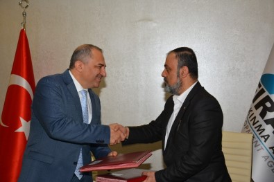 Malatya'da Kuru Kayısı Lisanslı Depoculuğu Hayata Geçiriliyor