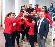 İBRAHIM UYAN - Marmaraereğlisi Belediyespor'dan Başkan İbrahim Uyan'a Ziyaret