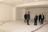 ZÜLKIF DAĞLı - Vali Dağlı Bahçeşehir Kolejinin Binasını Gezdi