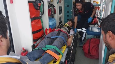 Aksaray'da İnşaatın 3. Katından Düşen İşçi Yaralandı