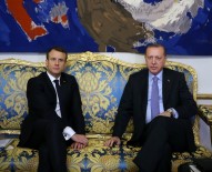 EMMANUEL MACRON - Cumhurbaşkanı Erdoğan, Macron'la görüştü
