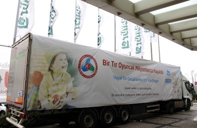 İstanbul Oyuncak Fuarı'ndan 1 Tır Hediye Anadolu'ya Gönderildi