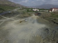 FATİH DÜLGEROĞLU - Kulp'ta Şehir Stadyumu Projesinin İnşaat Çalışmaları Başladı